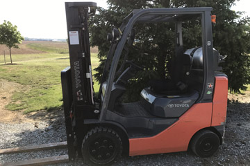 INDOOR FORKLIFT